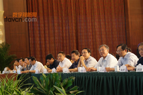 AxCCBN2011I佻l(f)
